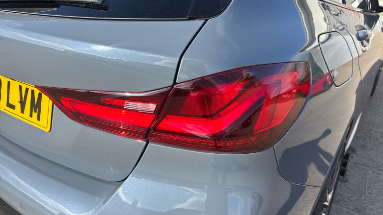 BMW 1 Series 118i M Sport 5dr Step Auto Petrol Hatchback